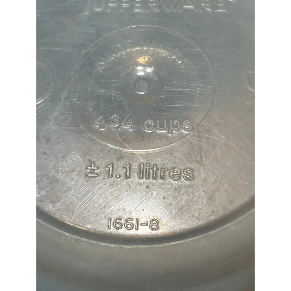 Tupperware Modular Mates Oval 5 Canister Blue Seal 1661-8 4.75 Cups 1.1L USA